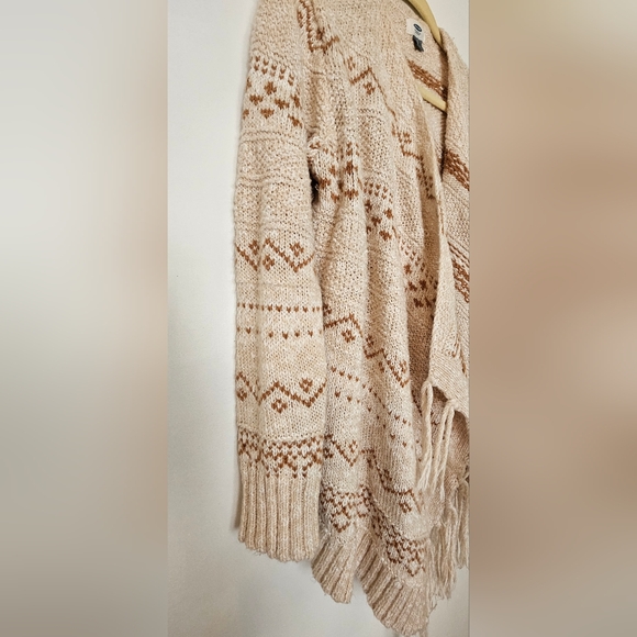 Old Navy Sweaters Fringed Cotton Blend Southwestern Boho Waterfall Cream Size L - Picture 3 of 8